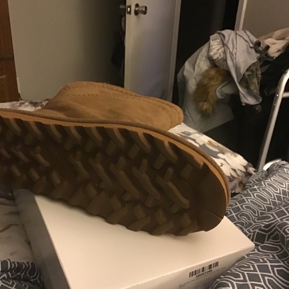 Boots - Picture 2 of 2